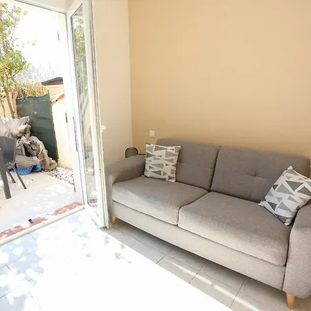Prázdninový dům Cyprien Jolie Maison Climatisee Avec Grande Terrasse *