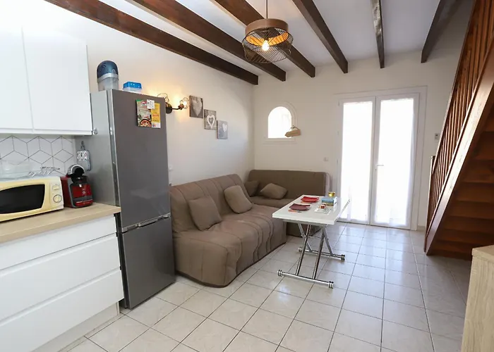 Cyprien Jolie Maison Climatisee Avec Grande Terrasse